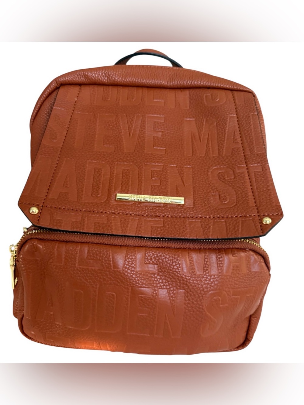 Steve Madden BTAMPA Cognac Brown Embossed Logo Backpack Purse Gold Hardware - Picture 3 of 15
